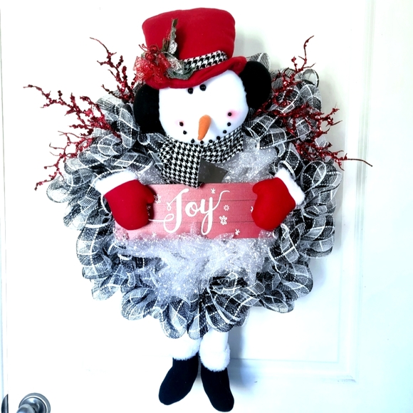Winter Snowman Wreath Winter Deco Mesh Bows Black Red White - Picture 2 of 4